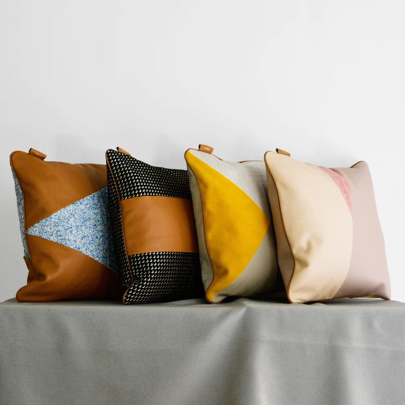 Learning the Sizes of Throw Pillows for Artful Decoration